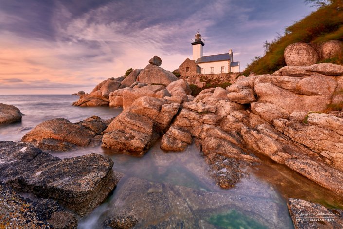 Pontusval Lighthouse