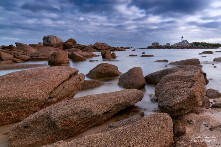 Pontusval Beach