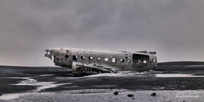 Sólheimasandur Plane Wreck