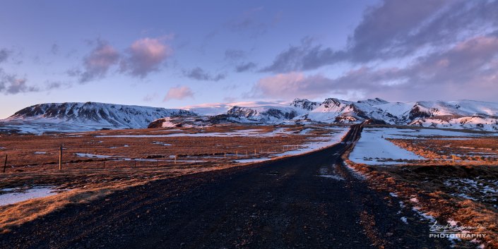 Road between the mountains