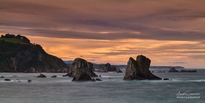 Playa del Silencio, Asturias, Spain - Aspect ratio: 2:1, Panorama Playa del Silencio