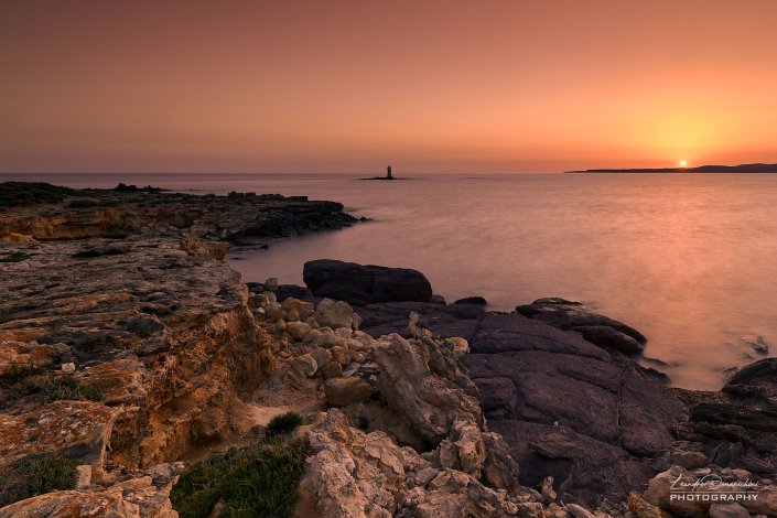 Mangiabarche Lighthouse