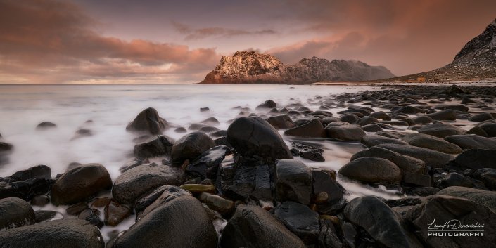 Uttakleiv Beach
