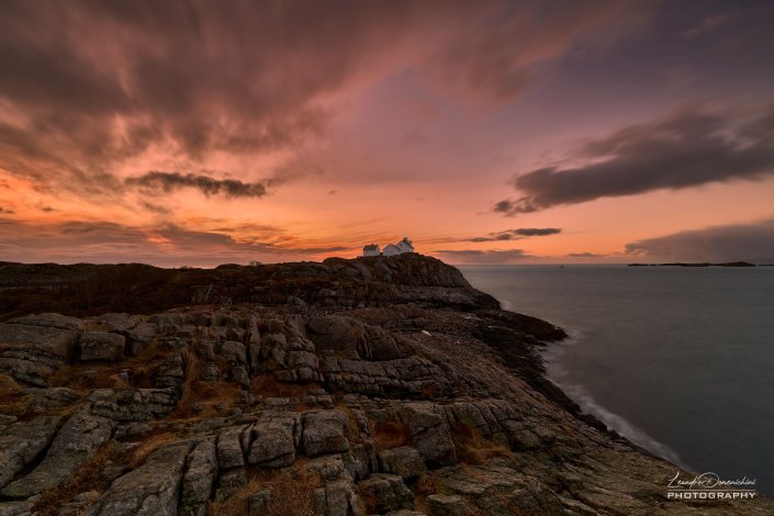 Sunrise in Henningsvær
