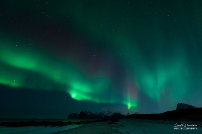 Northern Lights at Storsandnes Beach