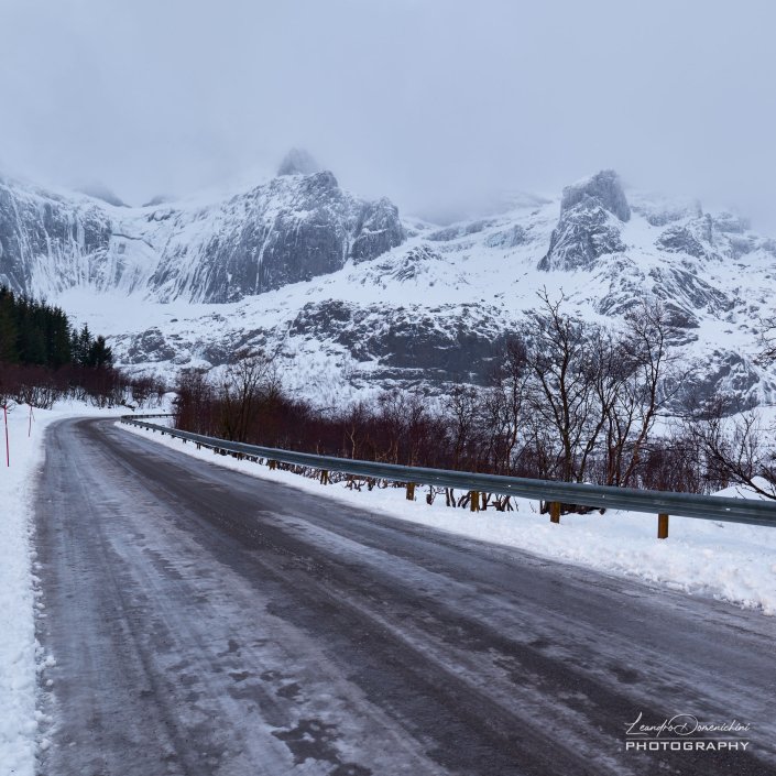 Road to Nusfjord