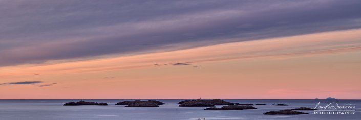 Sunrise in Henningsvær
