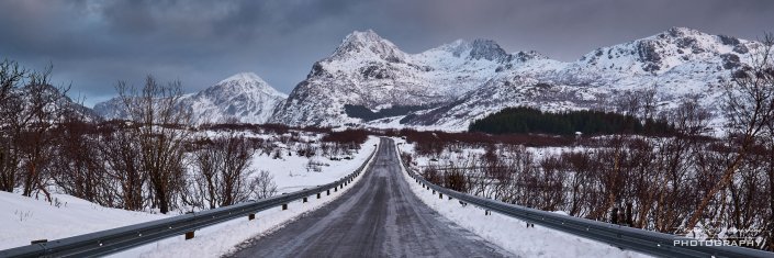 Road to Nusfjord